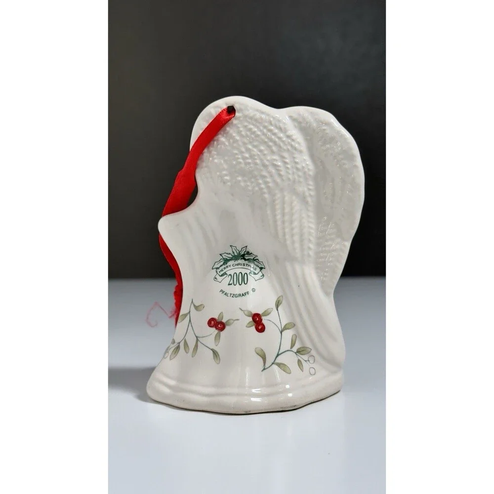Pfaltzgraff Merry Christmas 2000 Angel Winter Berry With Scroll Ornament